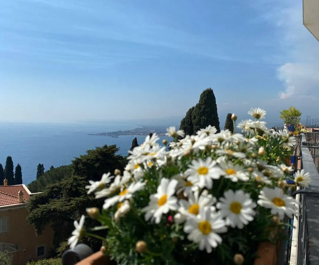 Bed and breakfast Chiaro Di Luna Taormina