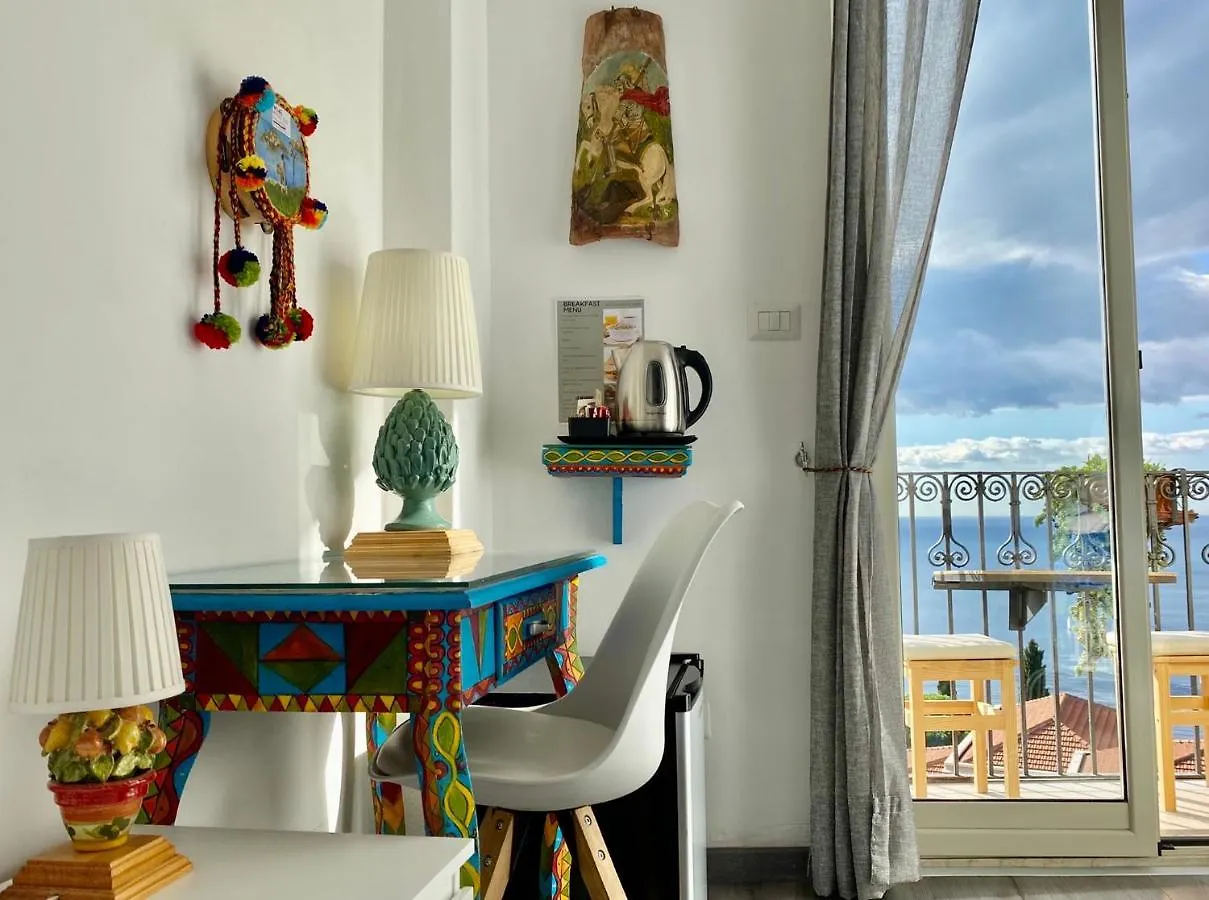 Bed and breakfast Chiaro Di Luna Taormina