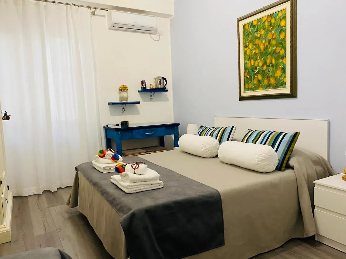 Bed and breakfast Chiaro Di Luna Taormina Italia