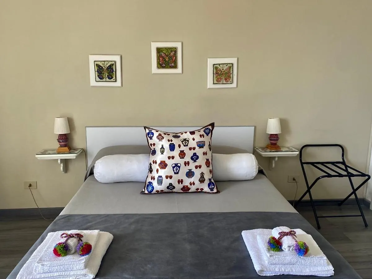 Bed & Breakfast Chiaro Di Luna Taormina